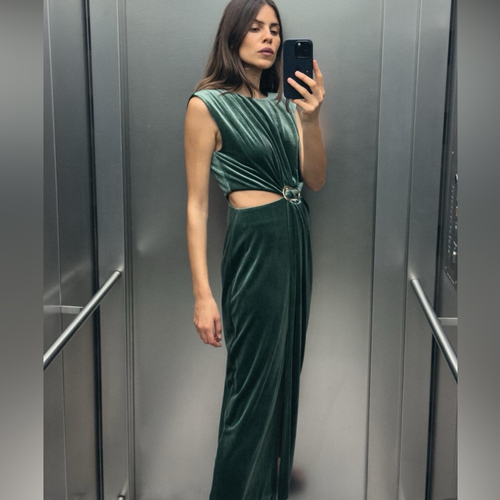 NWOT Zara Belted Velvet Midi Cutout Dress